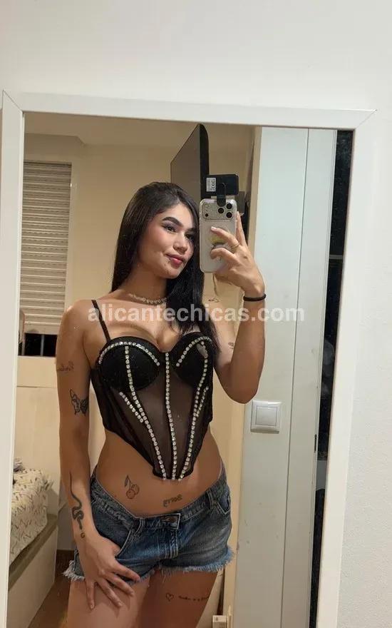 Dayana, Colombiana — acompañante en Alicante