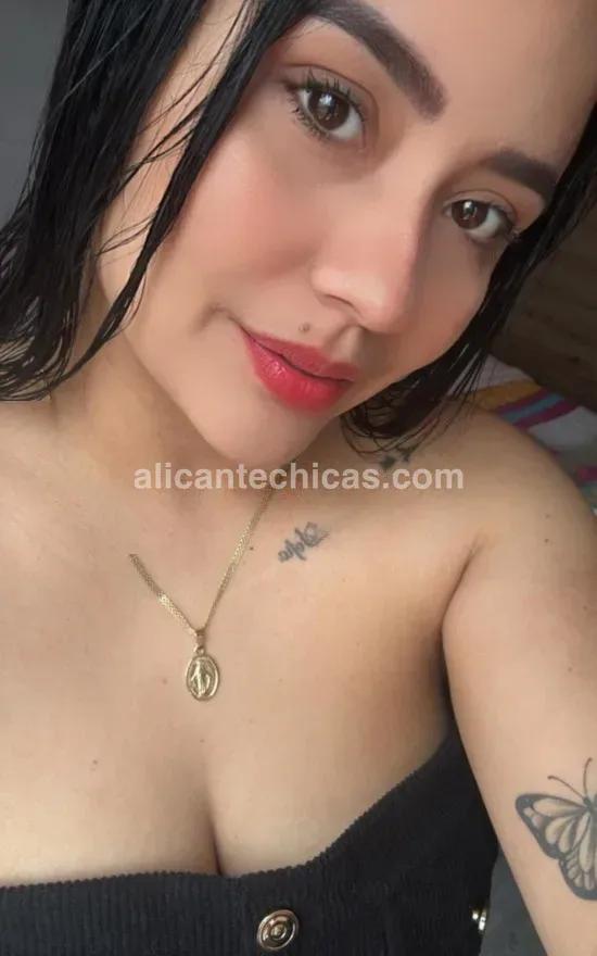 Sara, Colombiana — acompañante en Alicante