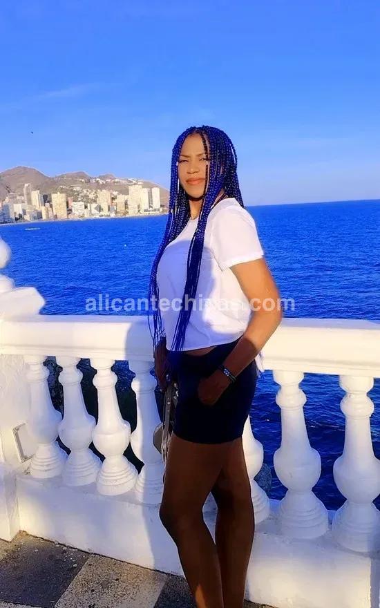 Naomys, Venezolana — acompañante en Alicante